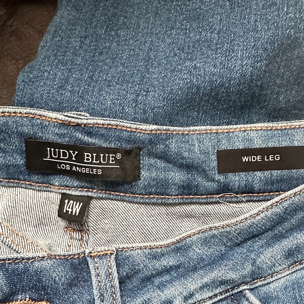 Judy Blue Wide Leg Cargo Jeans - Picture 5 of 5
